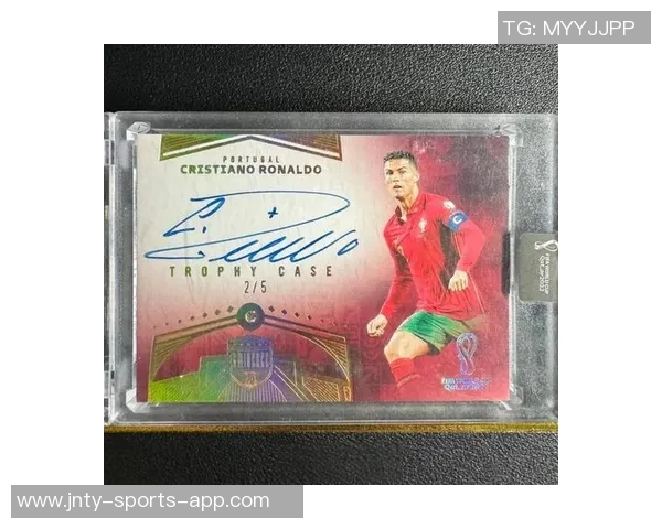 卡普卡帕尼尼：从足球场到收藏界的传奇之路