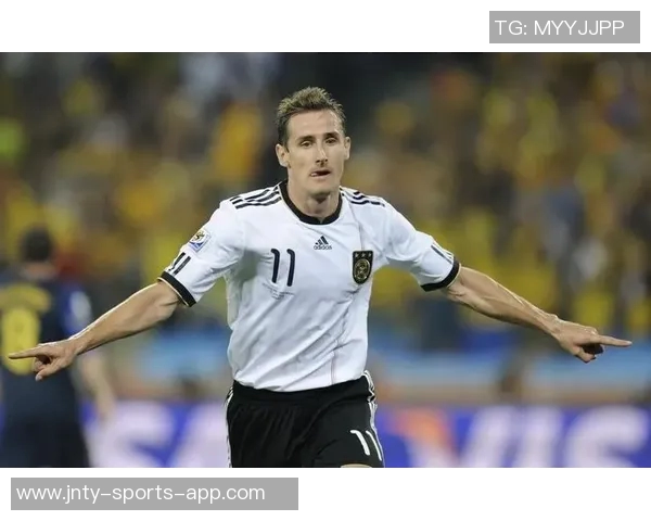 足球传奇与银幕梦想结合球星挑战自我拍电影之路